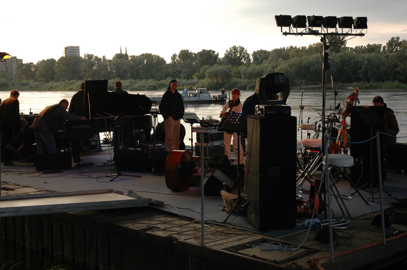 Photo from 2006-06-03T02:50:47.700000