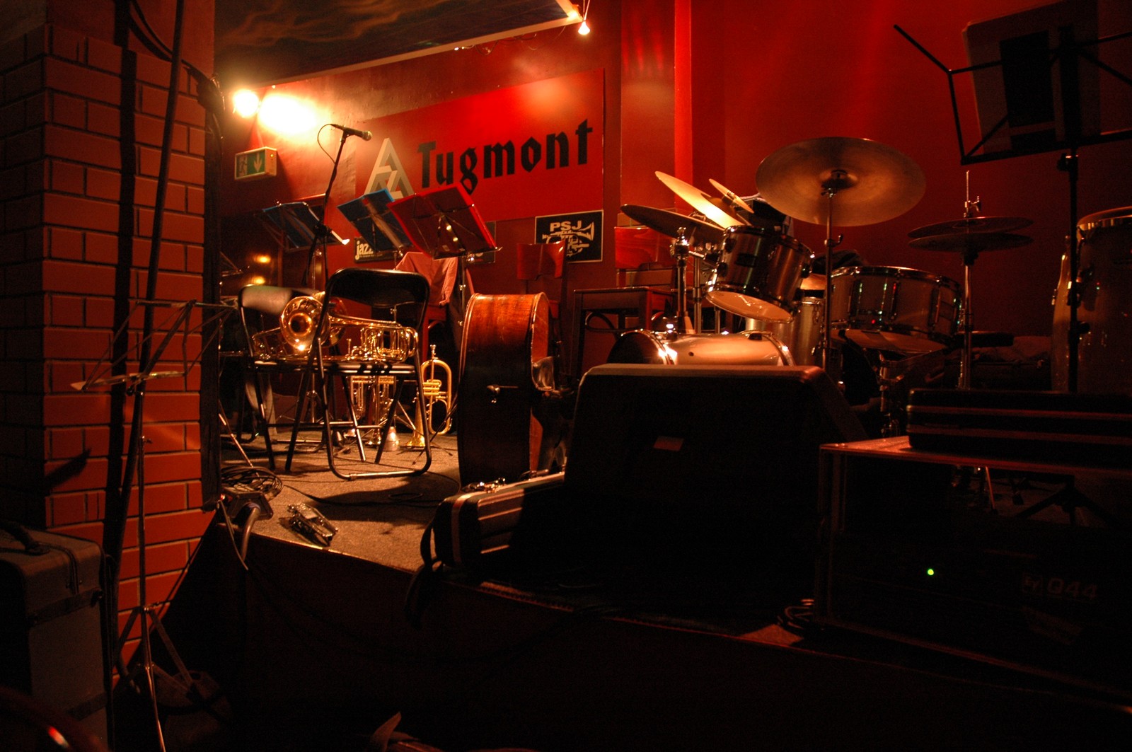 Photo from 2006-10-30T03:57:40.800000